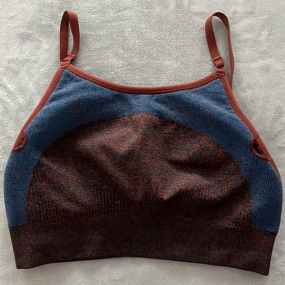 Echt Arise Key Sportsbra Navy and Dark Red Size L - Picture 9 of 16